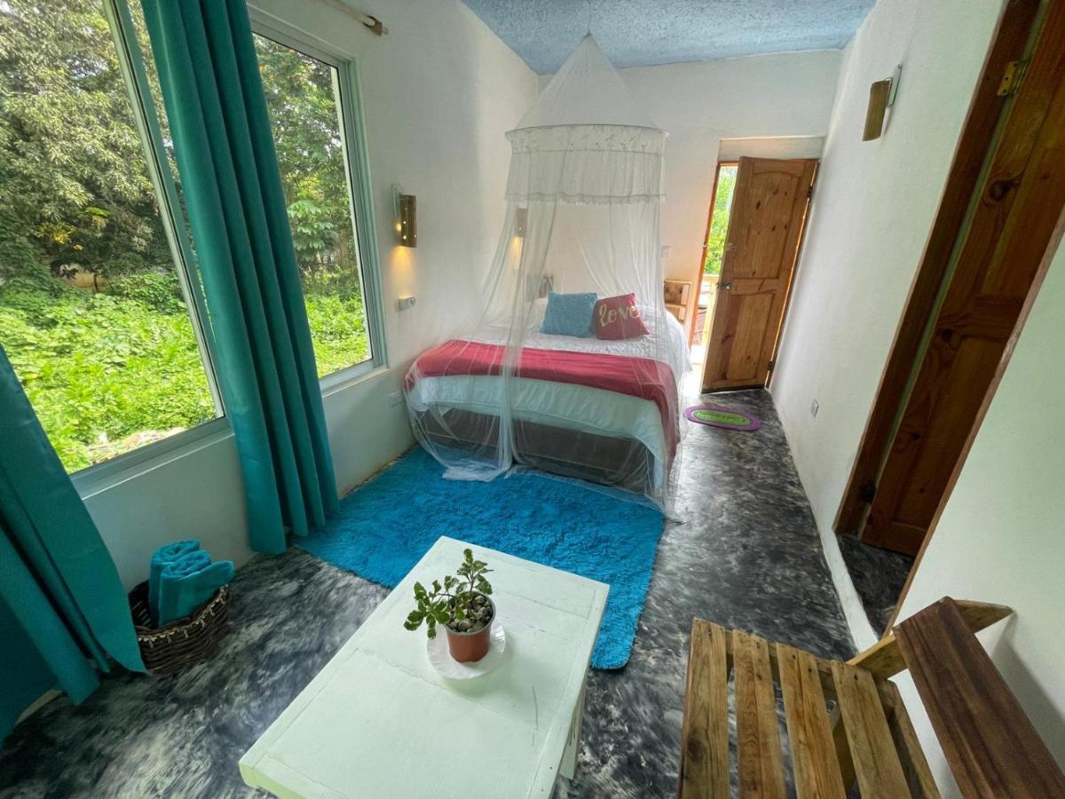 Salvaje Rooms&Restaurant Samana Kültér fotó